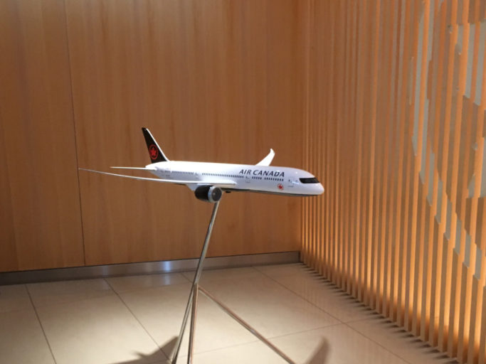 Miniatyr av Boeing 787-8 Dreamliner