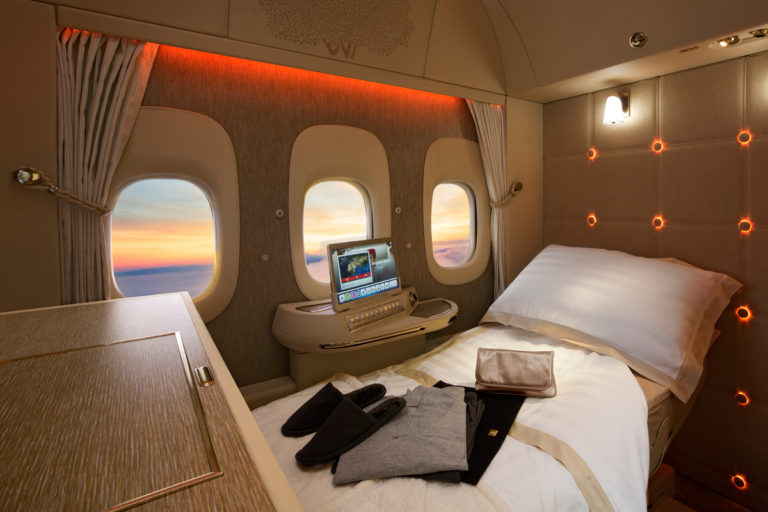 Emirates First Class Fullt Flat Bed