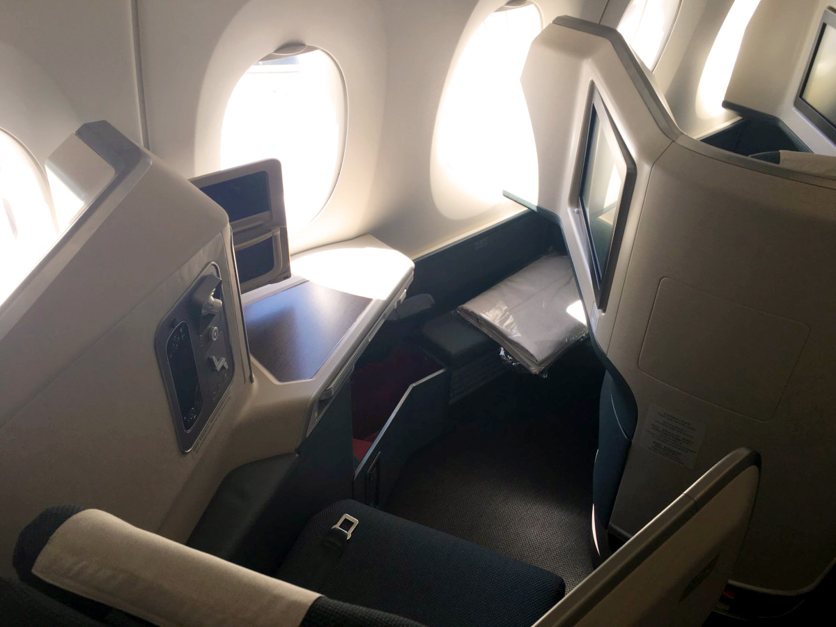 Cathay Pacific Airbus A350-900 Business Class