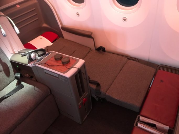 LATAM Business Class Boeing 787-9