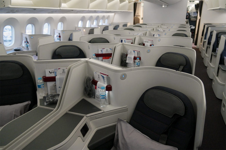 AeroMexico business class