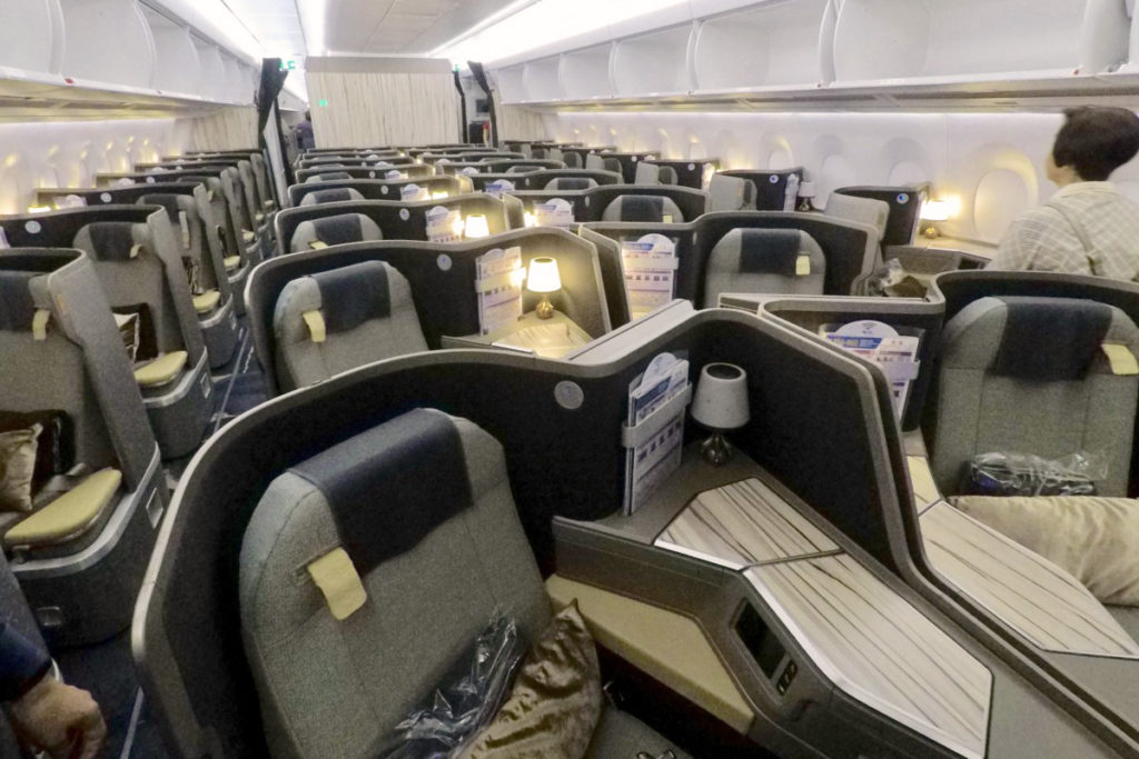 China Airlines Business Class Airbus A350 kabin