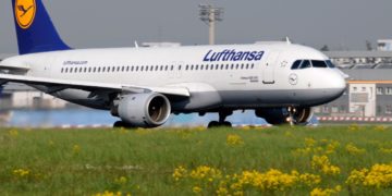Lufthansa Airbus A320