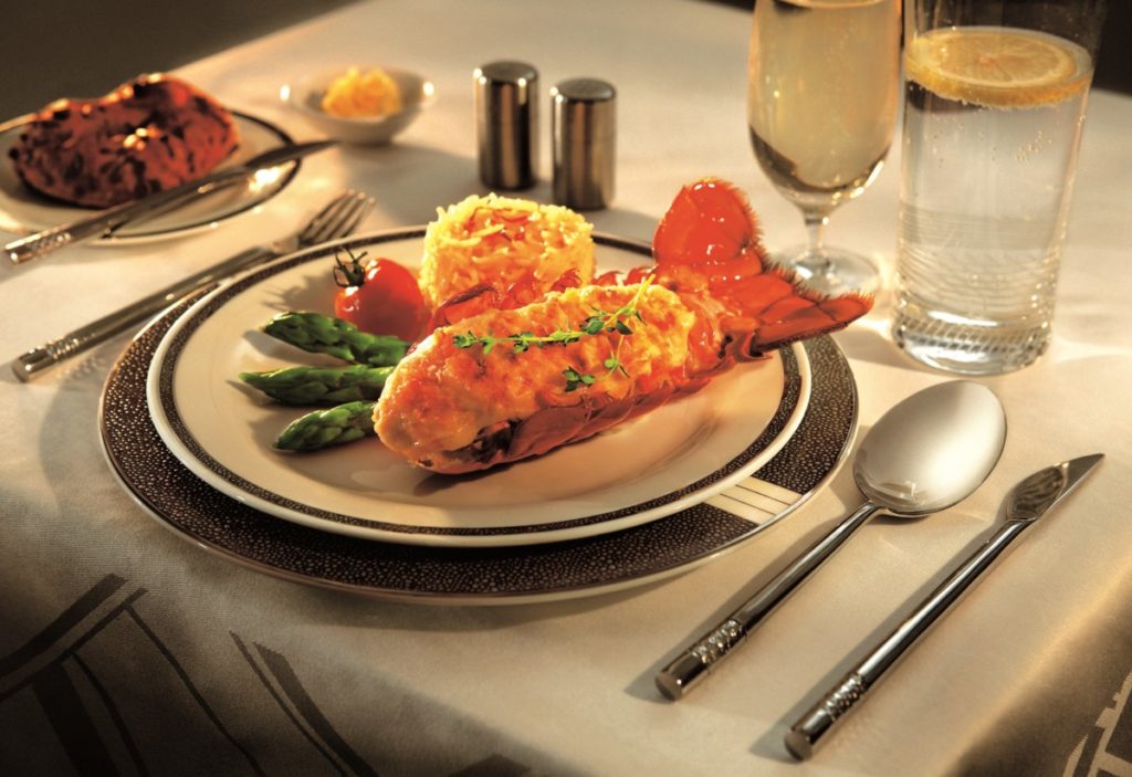 Singapore Airlines Lobster thermidor i first class og suites