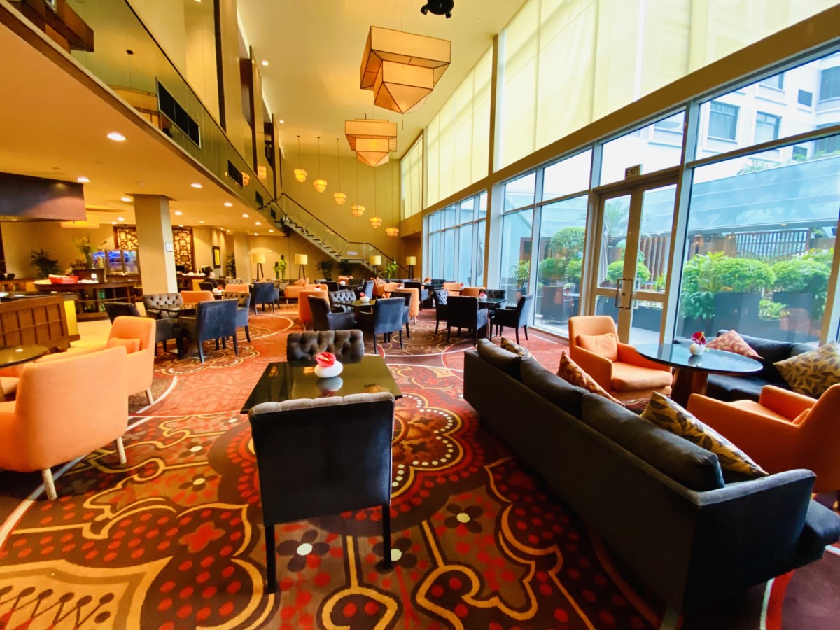 Sheraton Saigon Hotel & Towers Club Lounge