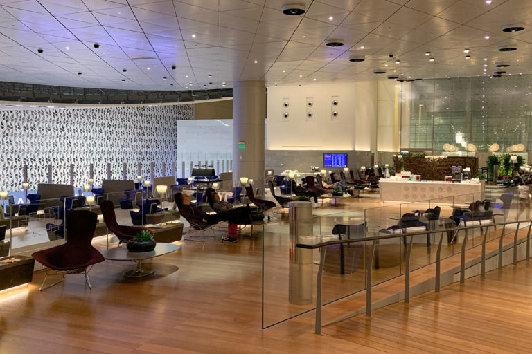 Qatar Airways Al Mourjan Business Lounge Doha