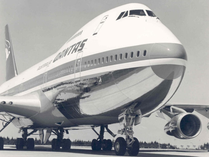 Qantas Boeing 747-200