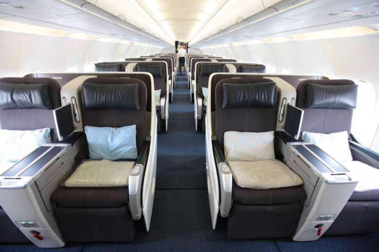 British Airways Airbus A318 BA001/BA002 London City Airport - New York Club World Business Class