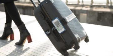 Reis behagelig med BAGTAG elektroniske bagasjemerker og få 100 kroner i rabatt
